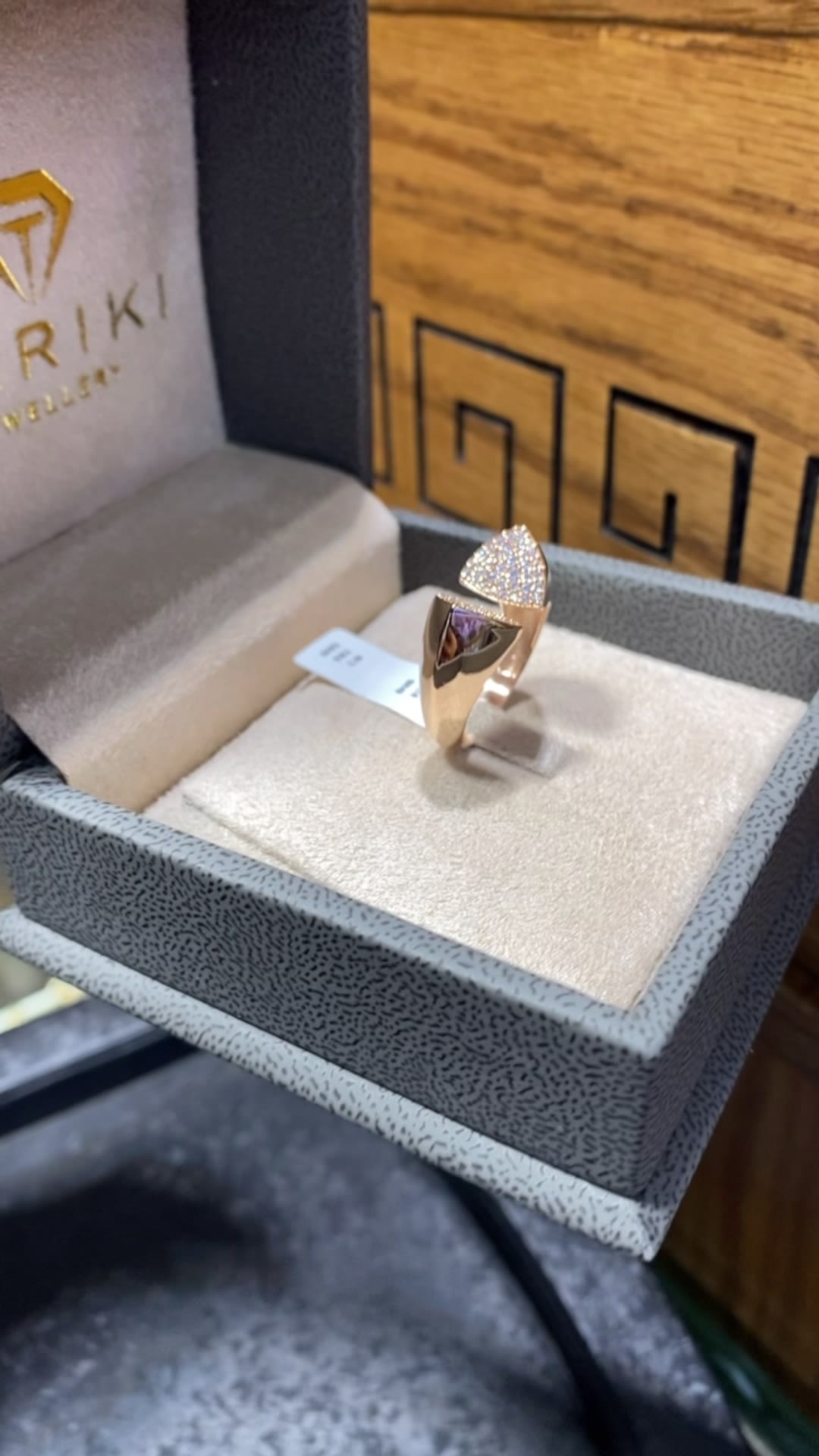 Bague Or Rose - Triangle Pavé Zircons & Améthyste Facettée