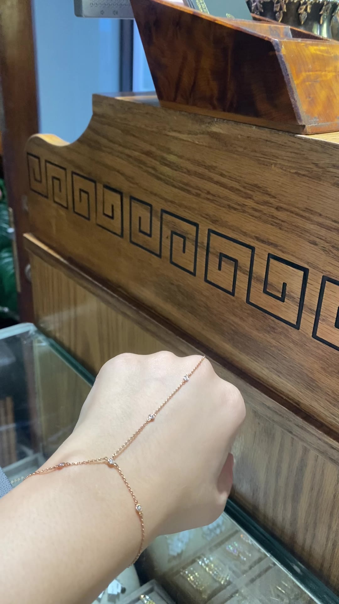 Set Rose Gold - Bracelet & Ring Connected, Chain Finger Stations Zircons
