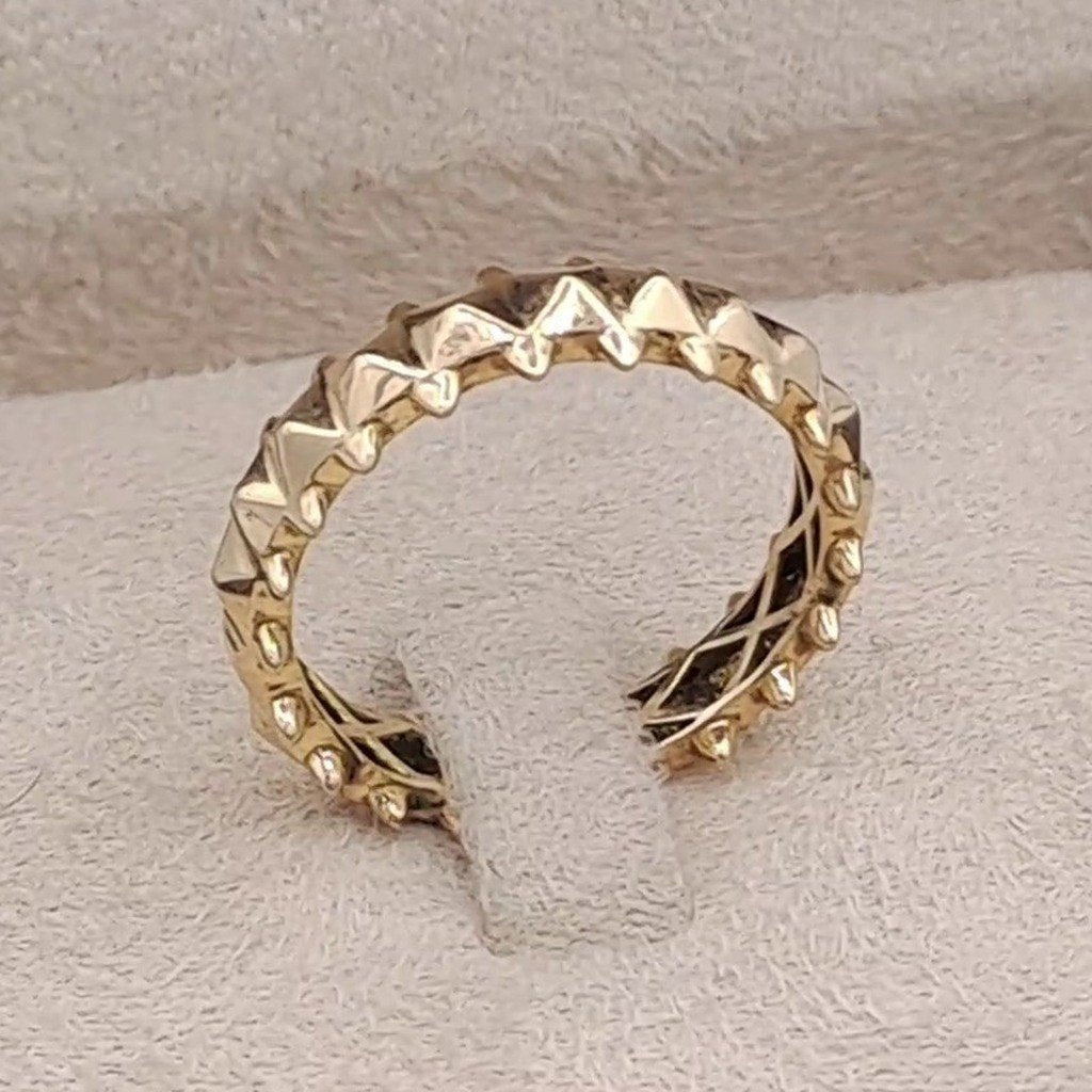 Bague Anneau Clouté Or Rose - Motif Clash – or 18 carats | Tariki