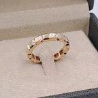Bague Anneau Clouté Or Rose - Motif Clash – or 18 carats | Tariki