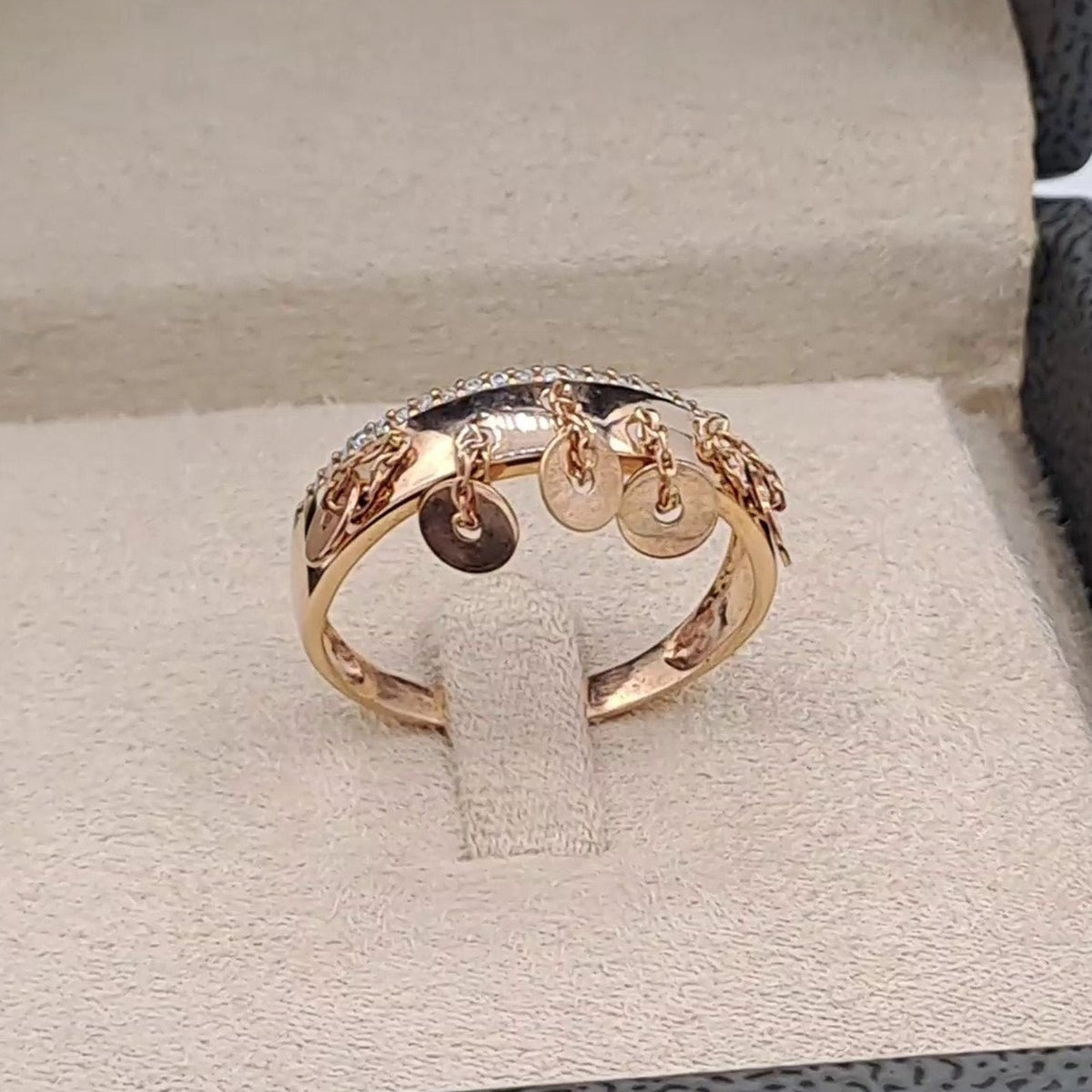 Bague Anneau Or Rose - Serti de Pierres, Motif Entrelacé – or 18 carats | Tariki