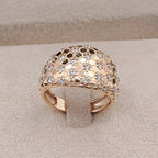 Bague Dôme Or Rose - Pavée de Pierres, Motif Ajouré – or 18 carats | Tariki