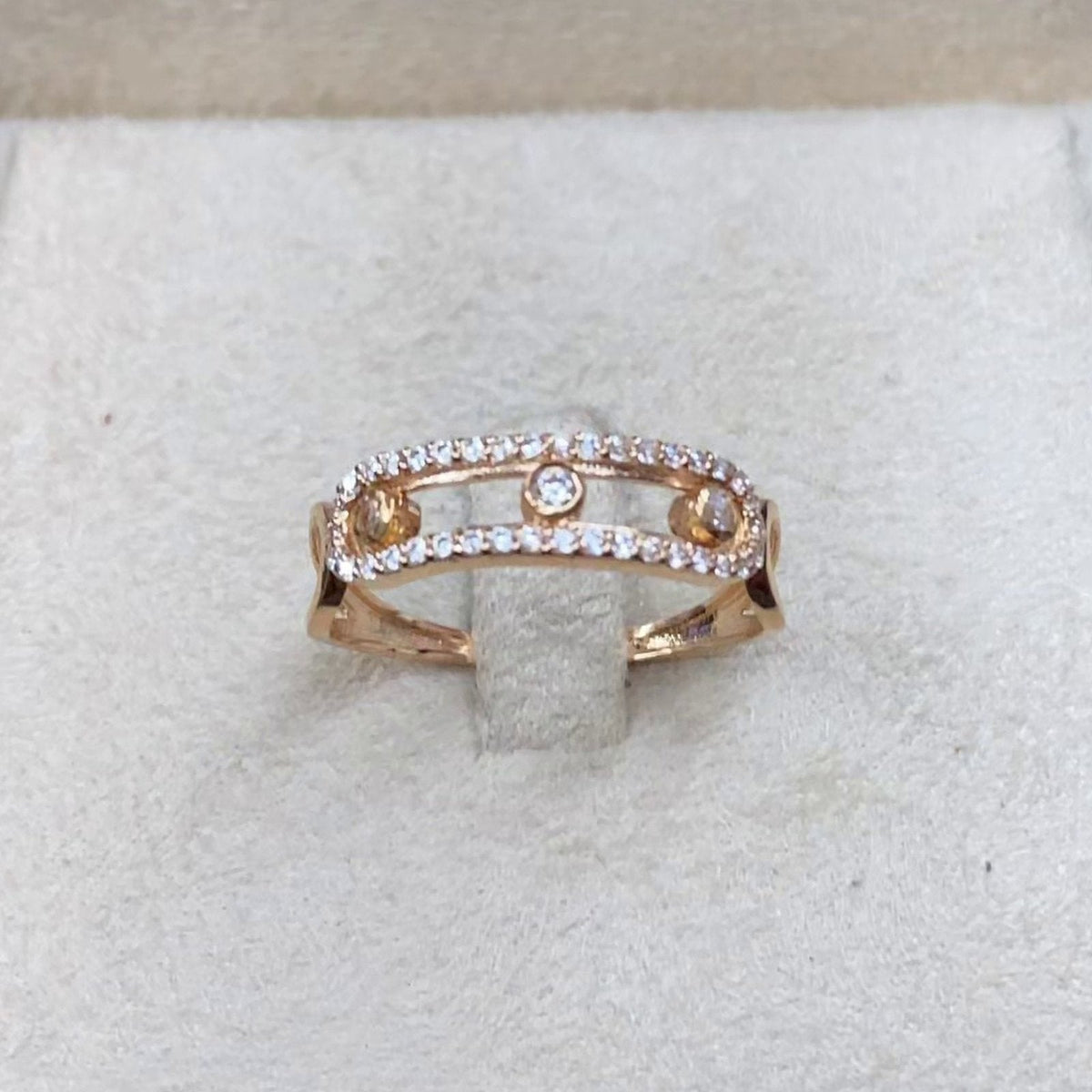 Bague Fine Or Rose - Sertie de Pierres, Motif Ajouré – or 18 carats | Tariki