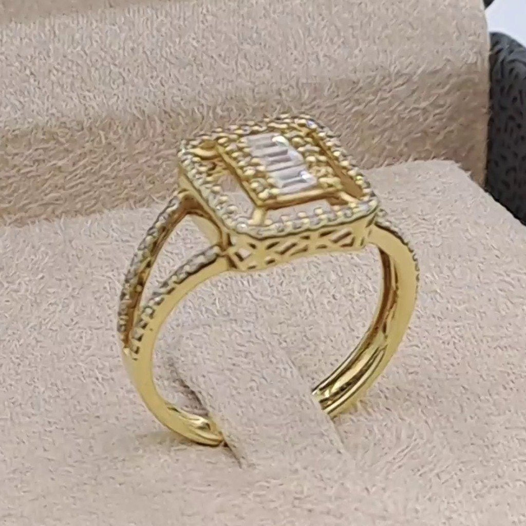 Bague Or Jaune - Chaton Rectangulaire Serti de Pierres – or 18 carats | Tariki