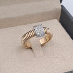 Bague Or Rose - Chaton Carré Pavé, Anneau Strié – or 18 carats | Tariki
