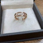 Bague Or Rose - Double Anneau Plaque Sertie, Pierre Mobile – or 18 carats | Tariki