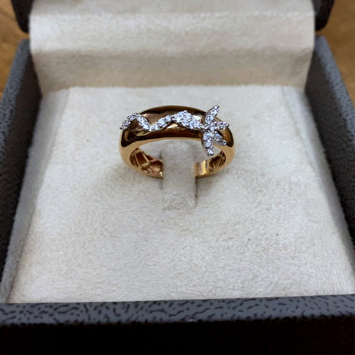 Bague Or Rose - Libellule Sertie de Pierres, Double Anneau – or 18 carats | Tariki