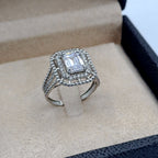 Bague Pierre Rectangulaire Double Halo Or Blanc - Anneau Serti – or 18 carats | Tariki