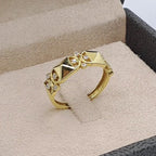 Bague Pyramide Or Jaune - Sertie de Pierres – or 18 carats | Tariki