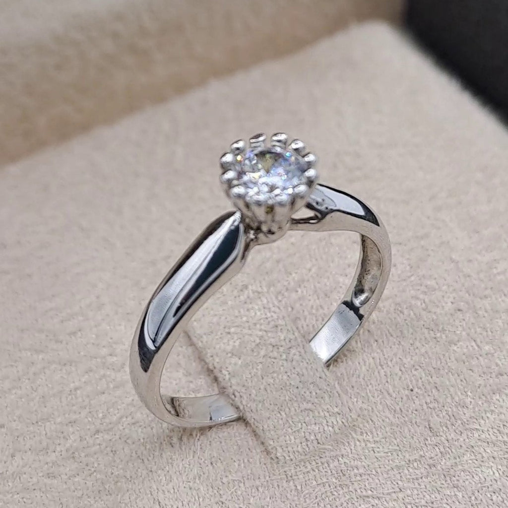 Bague Solitaire Classique Or Blanc – or 18 carats | Tariki