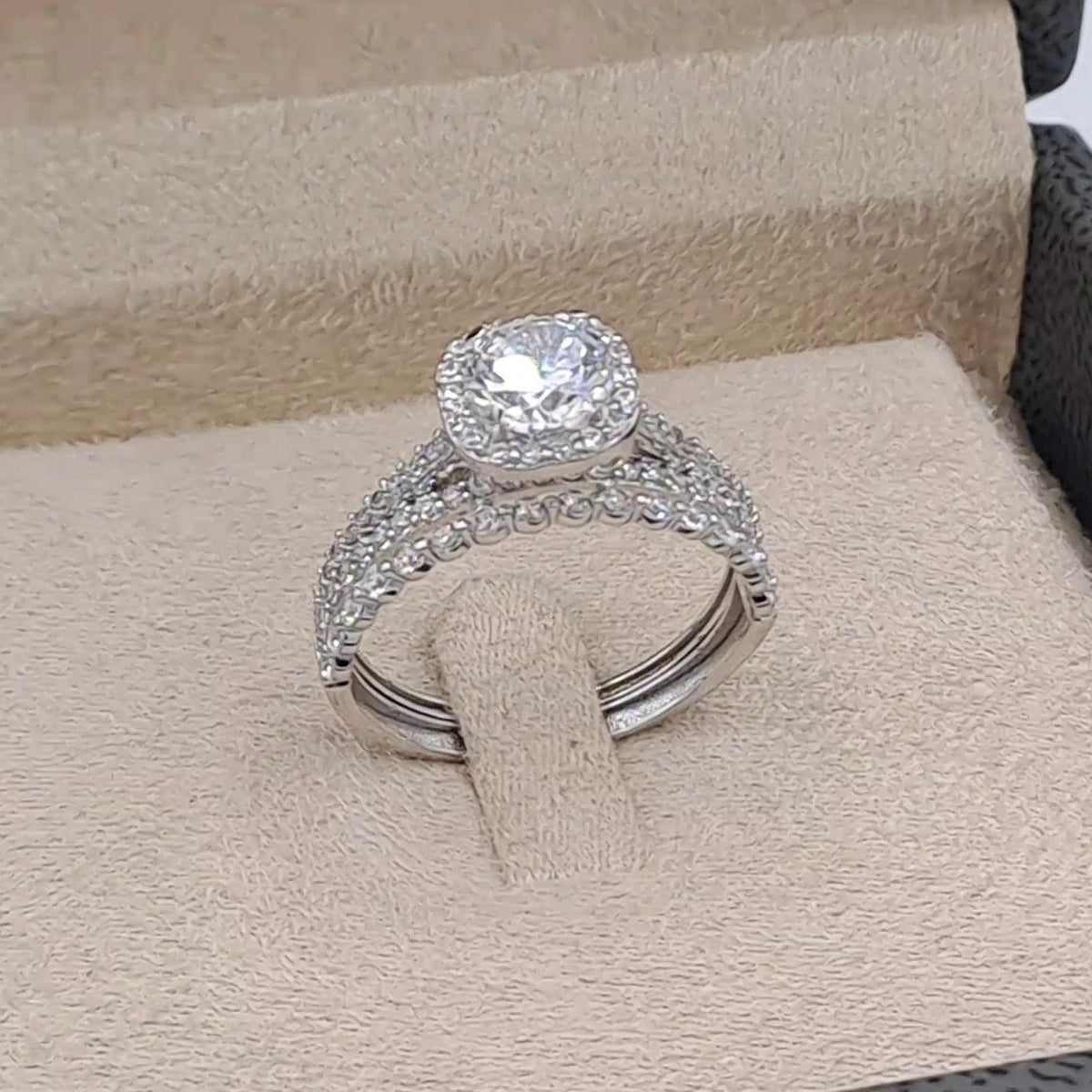 Bague Solitaire Halo Or Blanc - Anneau Serti de Pierres – or 18 carats | Tariki