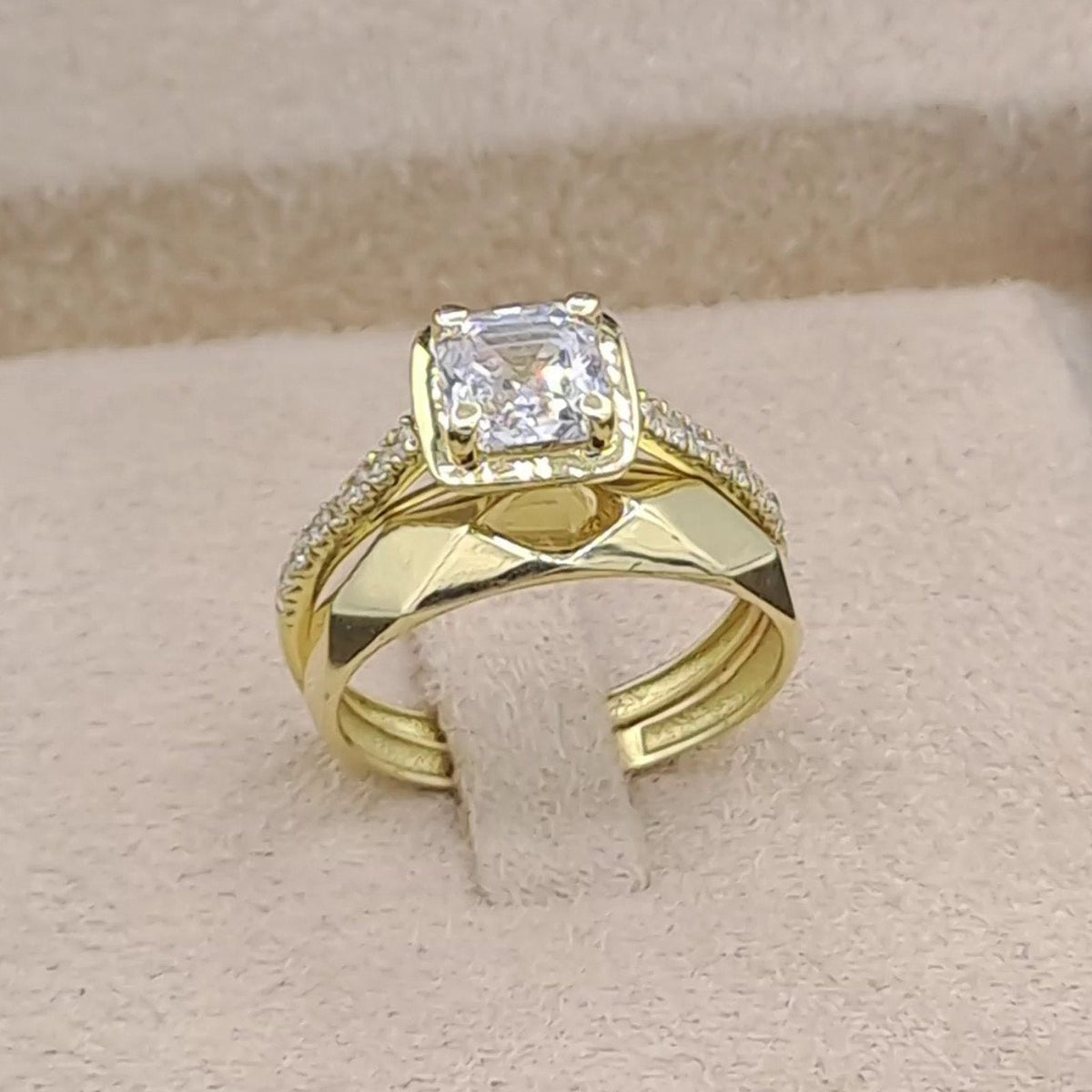 Bague Solitaire Or Jaune - Anneau Serti de Pierres – or 18 carats | Tariki