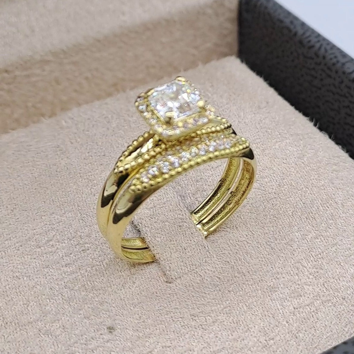 Bague Solitaire Or Jaune - Double Anneau Serti de Pierres – or 18 carats | Tariki