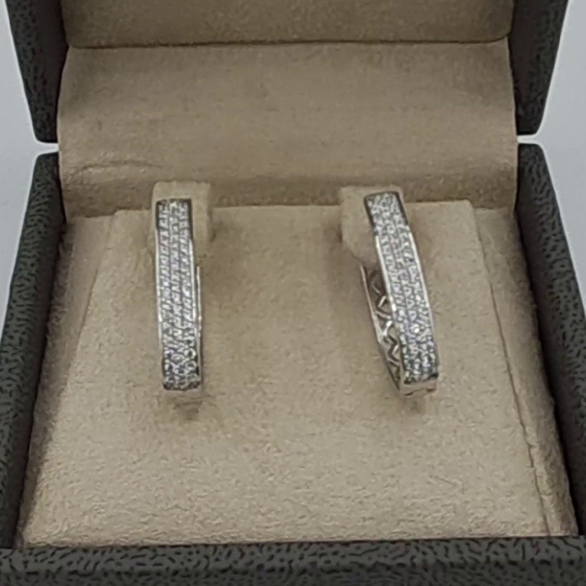 Boucles d'Oreilles Créoles Or Blanc - Pavées de Pierres – or 18 carats | Tariki