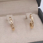 Boucles d'Oreilles Mini Créoles Ciselées Or Rose – or 18 carats | Tariki