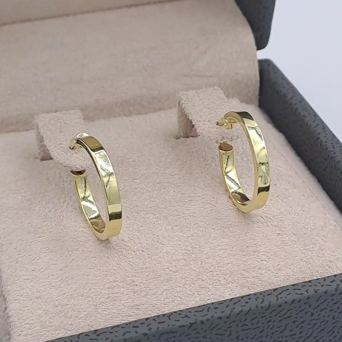 Boucles d'Oreilles Mini Créoles Or Jaune – or 18 carats | Tariki