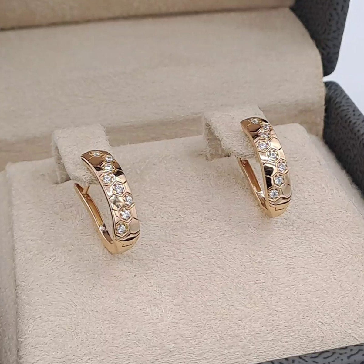 Boucles d'Oreilles Mini Créoles Or Rose - Serties de Pierres – or 18 carats | Tariki