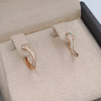 Boucles d'Oreilles Mini Créoles Serpent Or Rose - Serties de Pierres – or 18 carats | Tariki