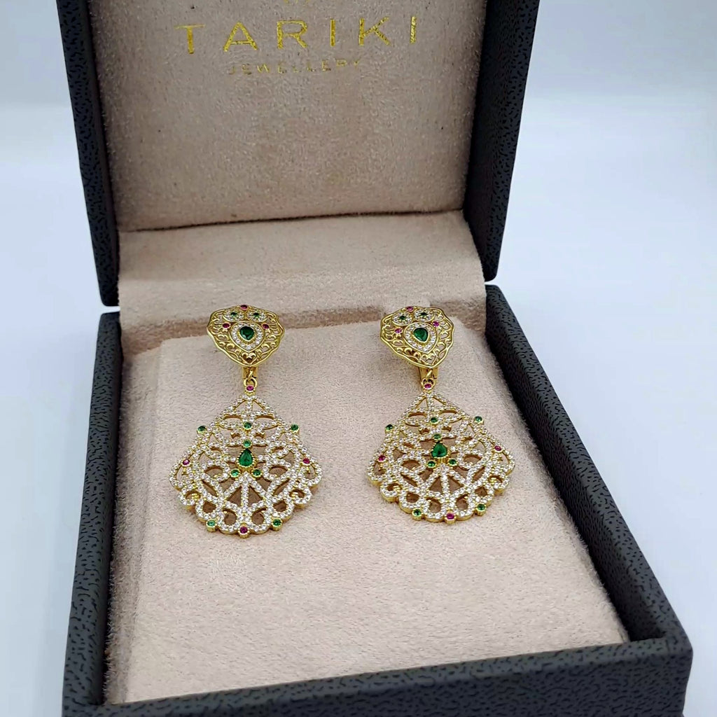 Boucles d'Oreilles Pendantes Beldi Rosaces Ajourées Or Jaune - Pierres Vertes – or 18 carats | Tariki