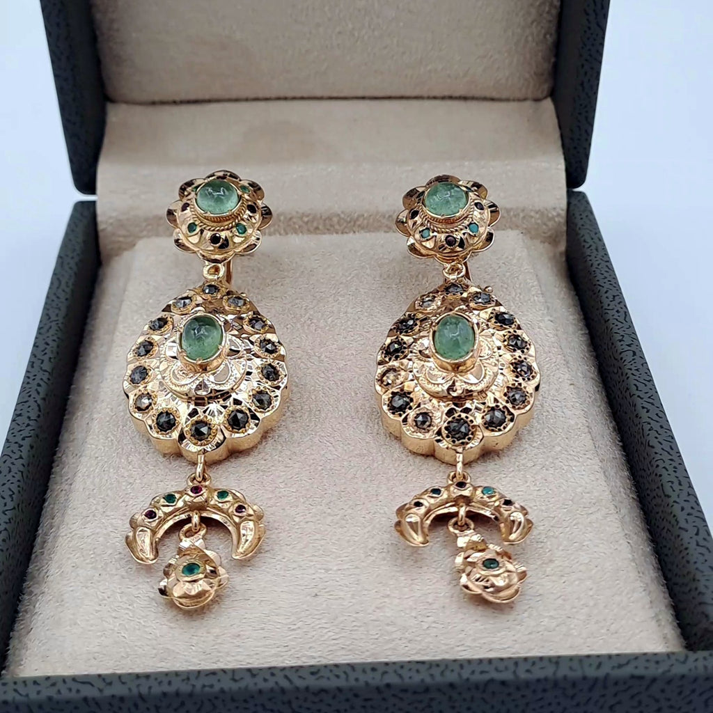 Boucles d'Oreilles Pendantes Beldi Rosaces Or Rose - Serties, Croissants et Pierres Vertes – or 18 carats | Tariki