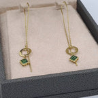 Boucles d'Oreilles Pendantes Chaînettes Or Jaune - Cercles et Pierres Vertes – or 18 carats | Tariki