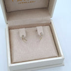 Boucles d'Oreilles Puces Or Jaune - Serties de Pierres – or 18 carats | Tariki