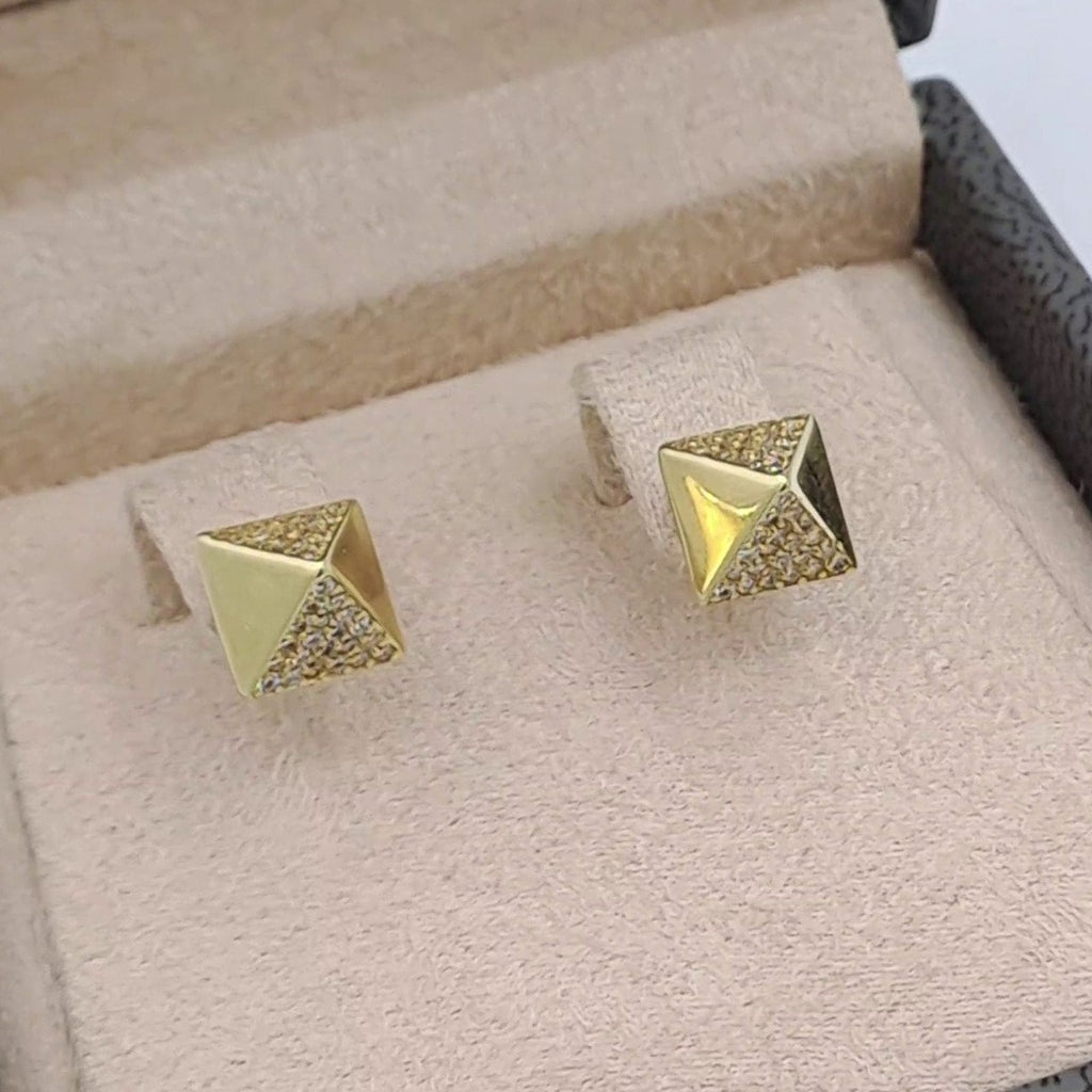 Boucles d'Oreilles Puces Pyramides Or Jaune – or 18 carats | Tariki