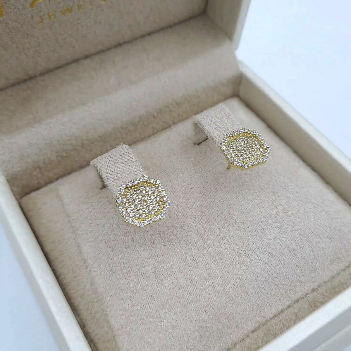 Boucles d'Oreilles Puces Rondes Or Jaune - Pavées de Pierres – or 18 carats | Tariki