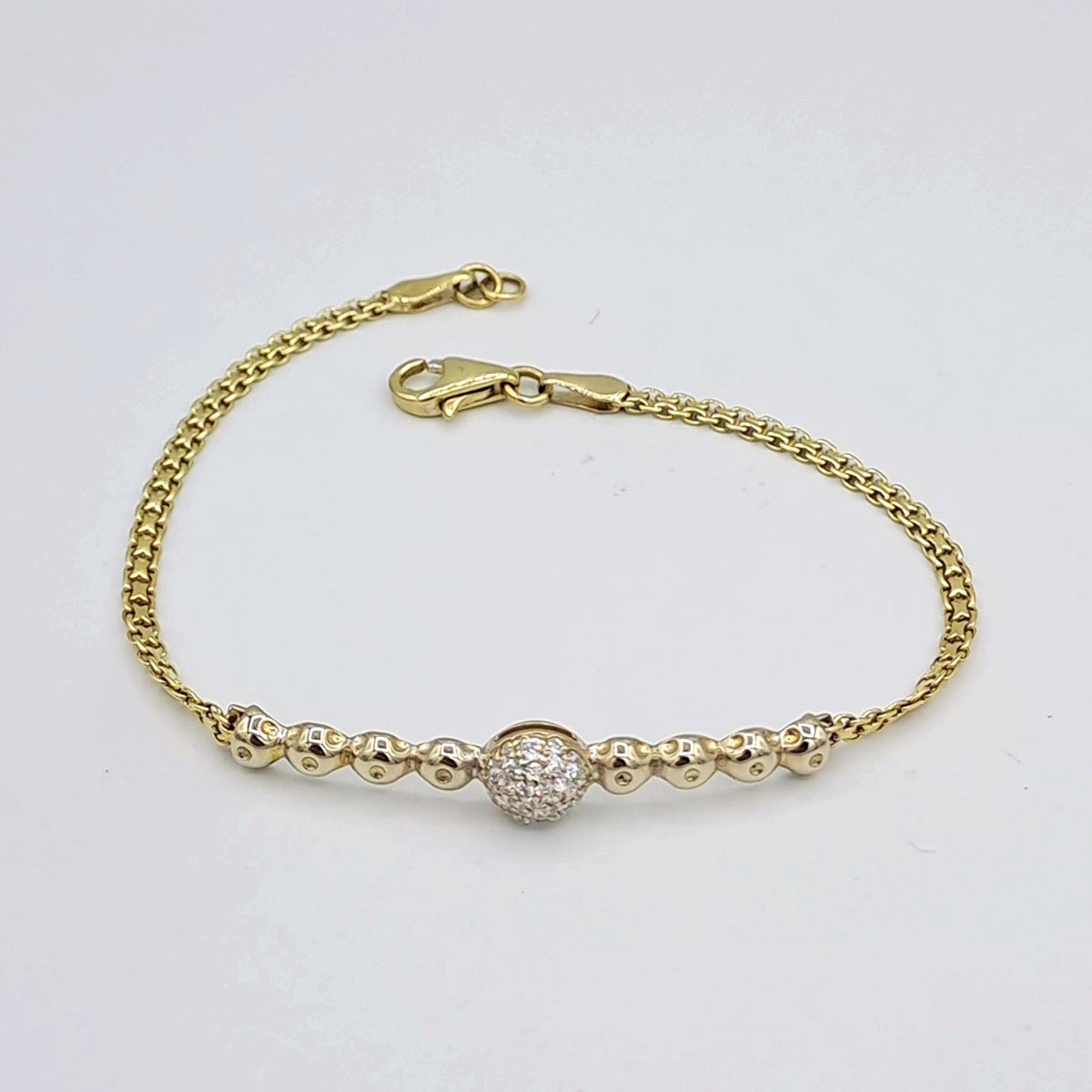 Bracelet Chaîne Boules Or Jaune - Pastille Pavée de Pierres – or 18 carats | Tariki