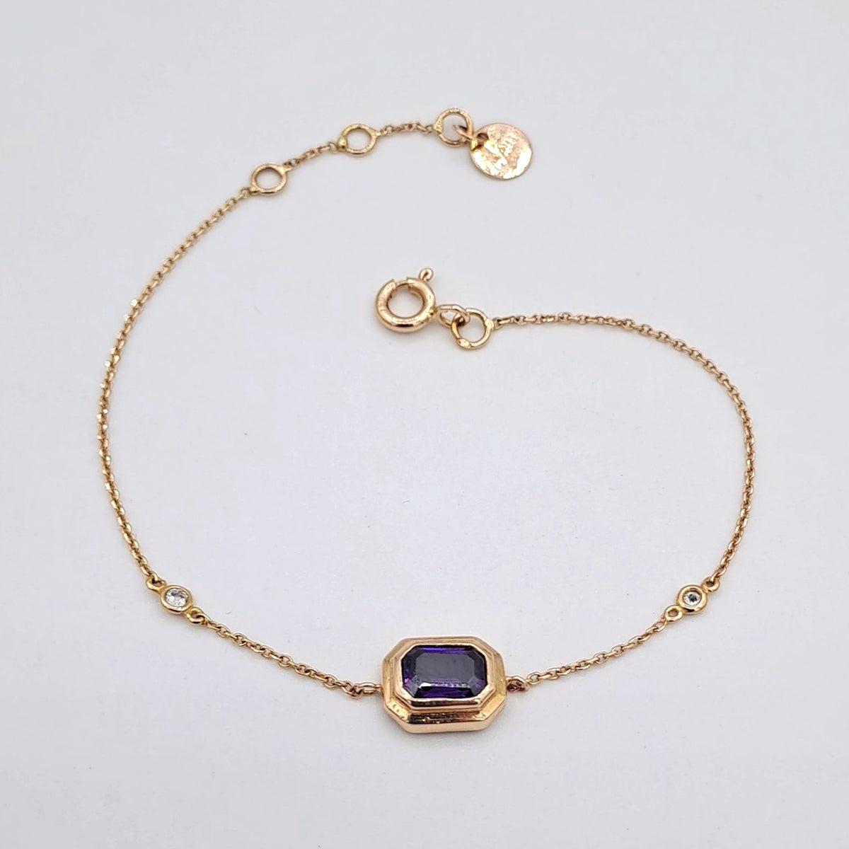 Bracelet Chaîne Or Rose - Pierre Violette Rectangulaire Sertie – or 18 carats | Tariki