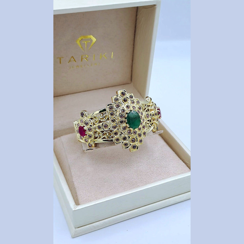 Bracelet Jonc Beldi Rosaces Or Jaune - Serti de Pierres, Pierre Verte et Rubis – or 18 carats | Tariki