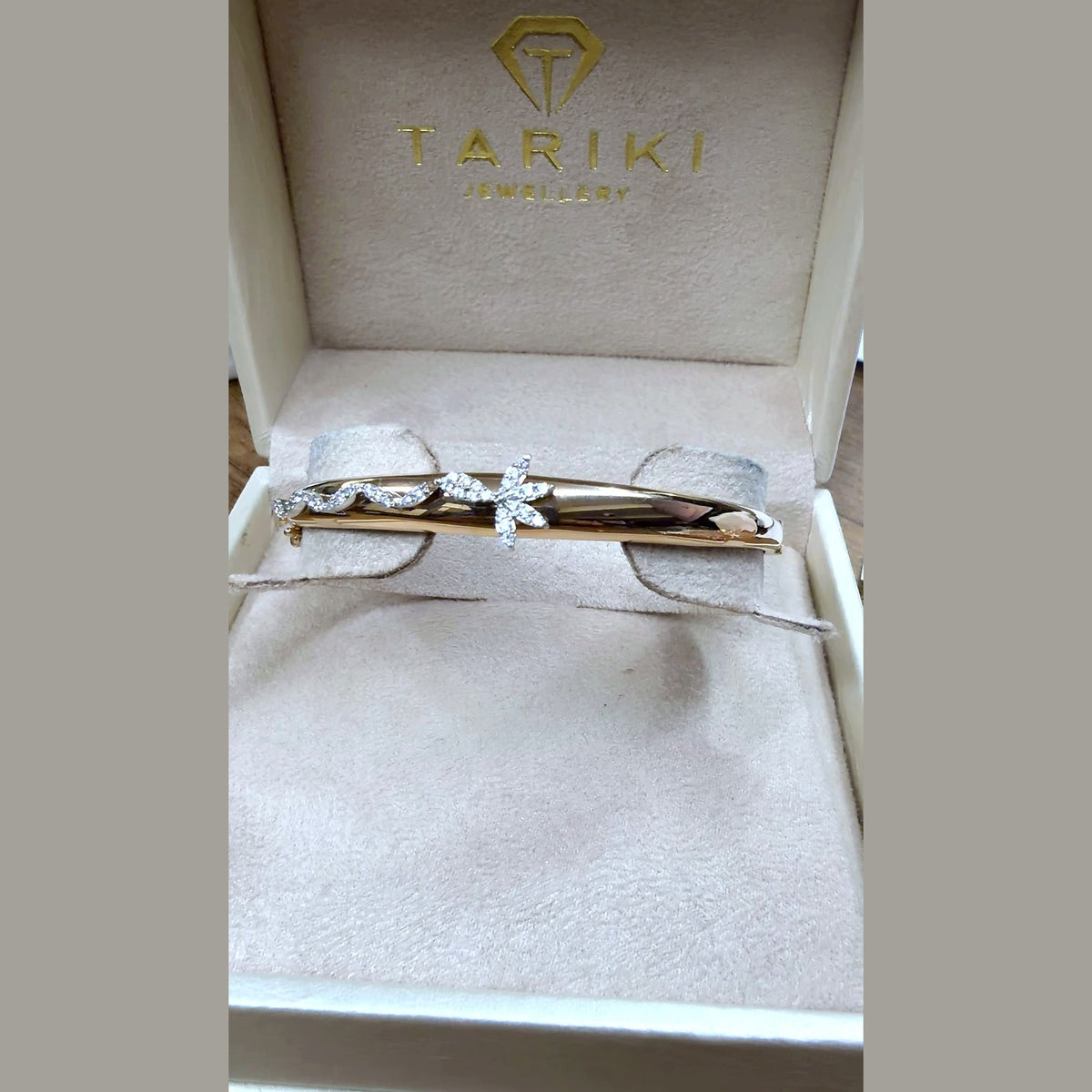 Bracelet Jonc Or Rose - Libellule Sertie de Pierres – or 18 carats | Tariki