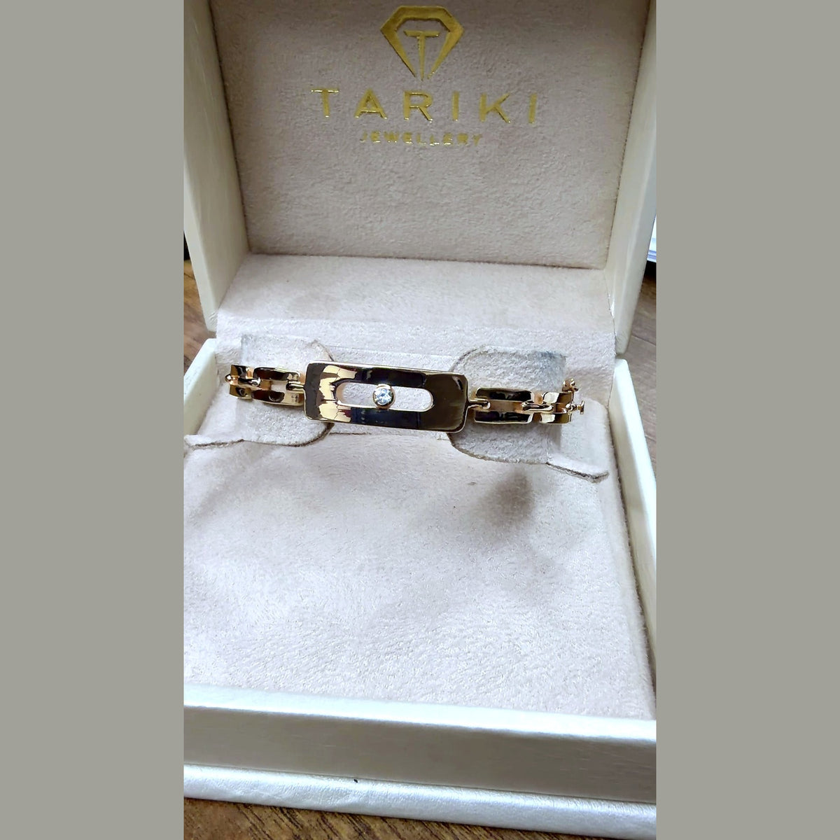 Bracelet Jonc Or Rose - Plaque Ovale Sertie, Pierre Mobile – or 18 carats | Tariki