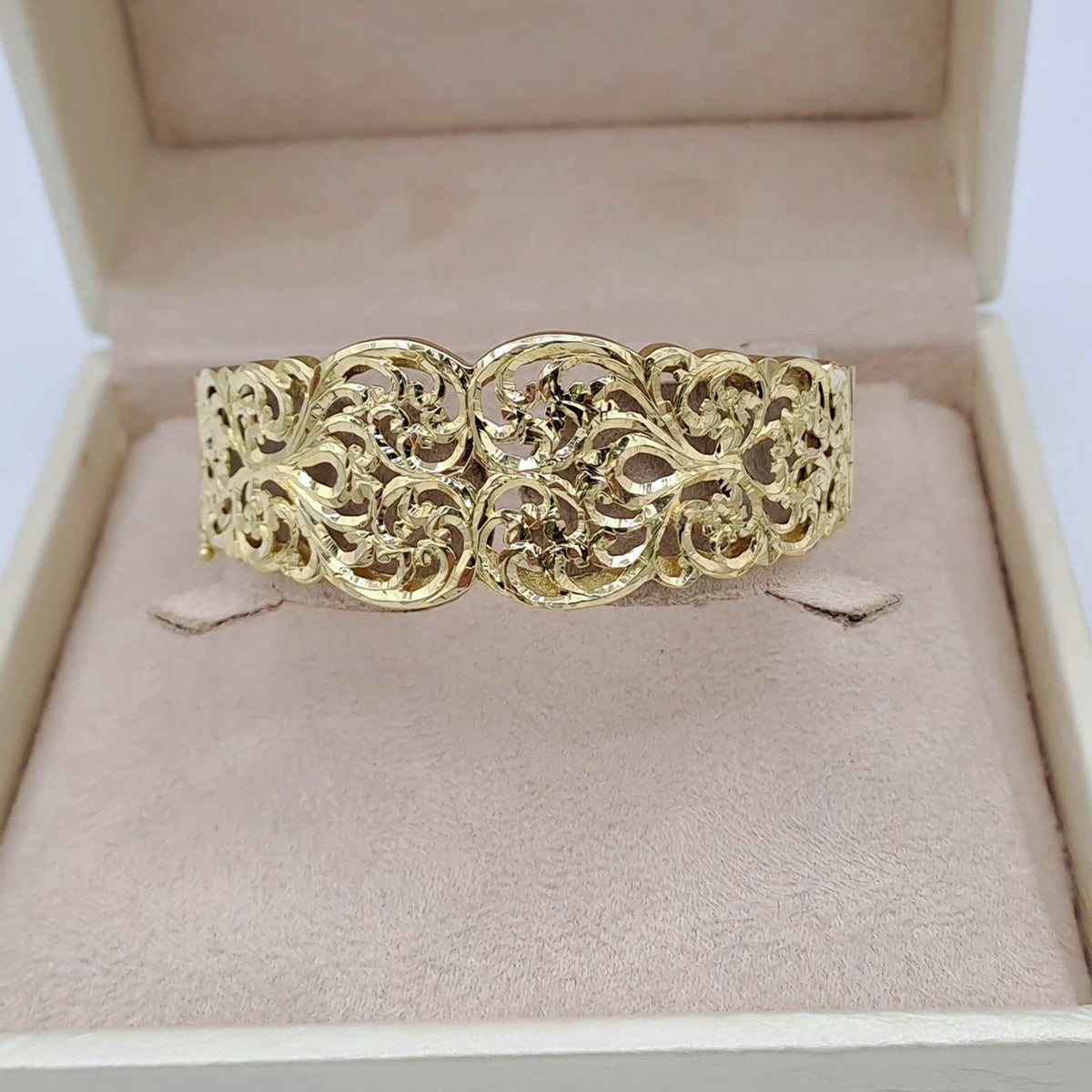 Bracelet Manchette Beldi Ajourée et Ciselée Or Jaune – or 18 carats | Tariki