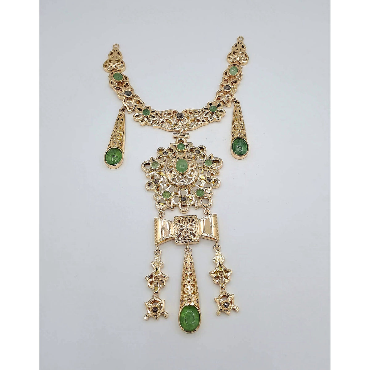 Collier Beldi Ajouré Or Rose - Rosaces Serties, Pierres Vertes et Pampilles – or 18 carats | Tariki