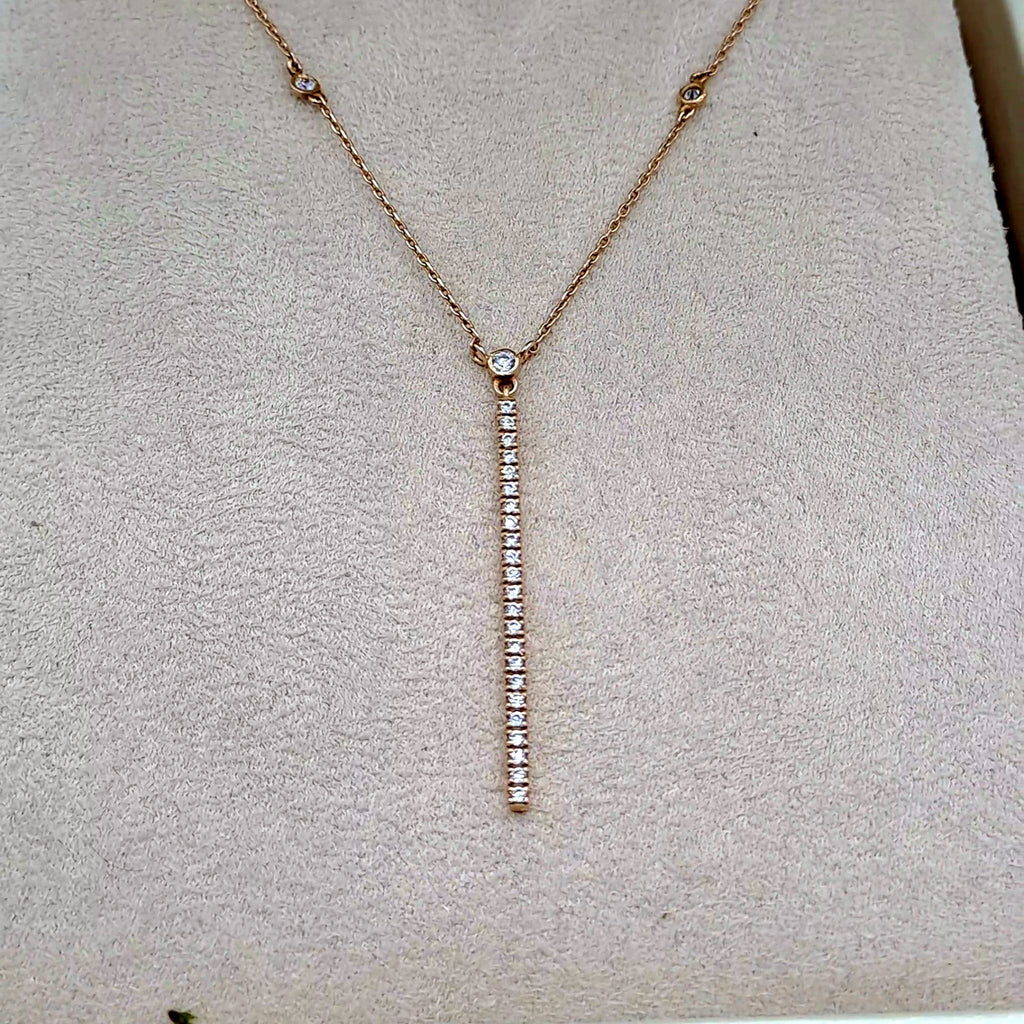 Collier Cravate Or Jaune - Barre Verticale Sertie de Pierres – or 18 carats | Tariki