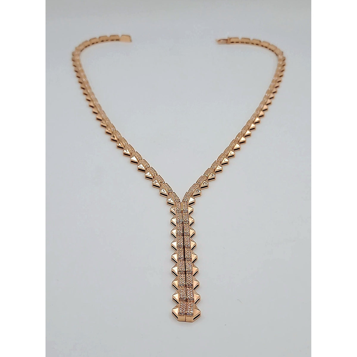 Collier Cravate Or Rose - Maillons Pyramides Pavés de Pierres – or 18 carats | Tariki