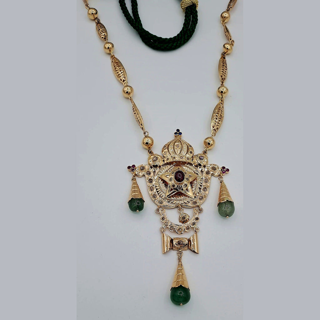 Collier Majdoul Beldi Cordon Vert Or Rose - Pendentif Serti, Gouttes Vertes – or 18 carats | Tariki