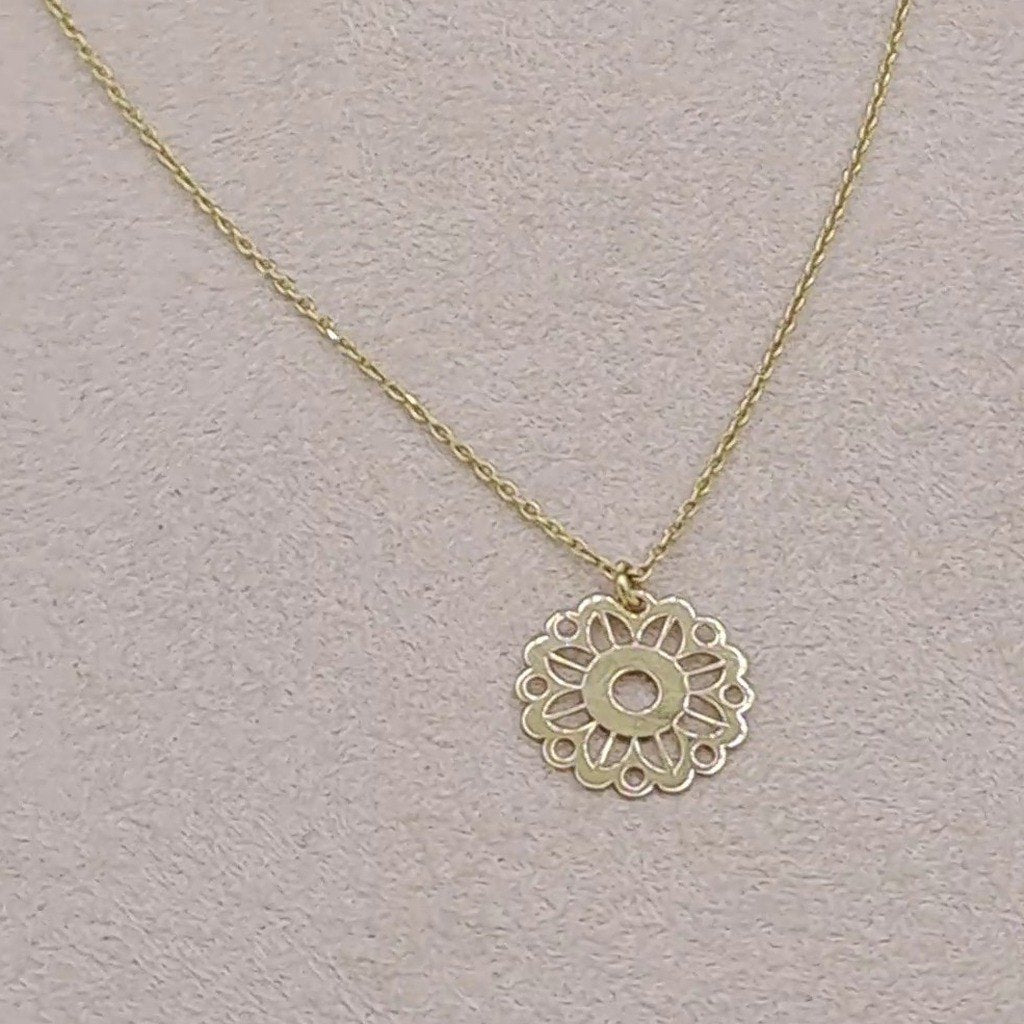 Collier Or Jaune - Pendentif Rosace Ajourée – or 18 carats | Tariki