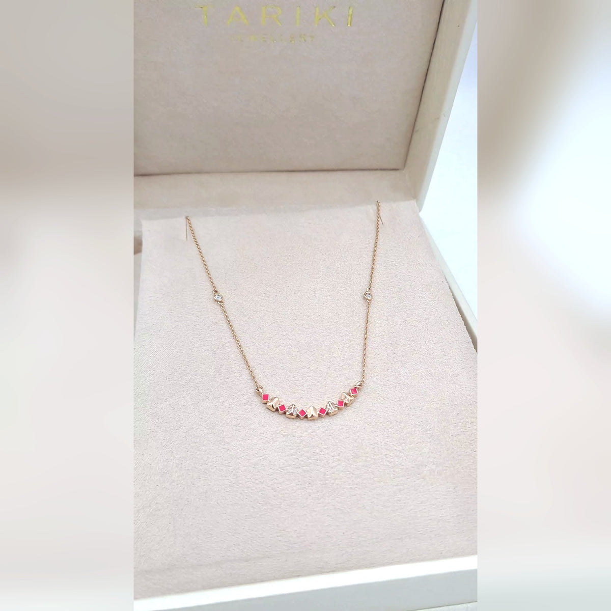 Collier Or Rose - Barrette de Pierres Rouges et Blanches Serties – or 18 carats | Tariki