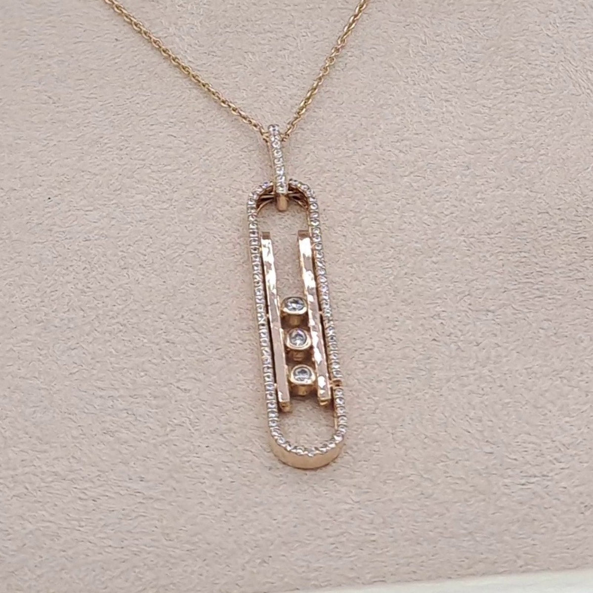 Collier Or Rose - Pendentif Ovale Allongé Serti de Pierres – or 18 carats | Tariki
