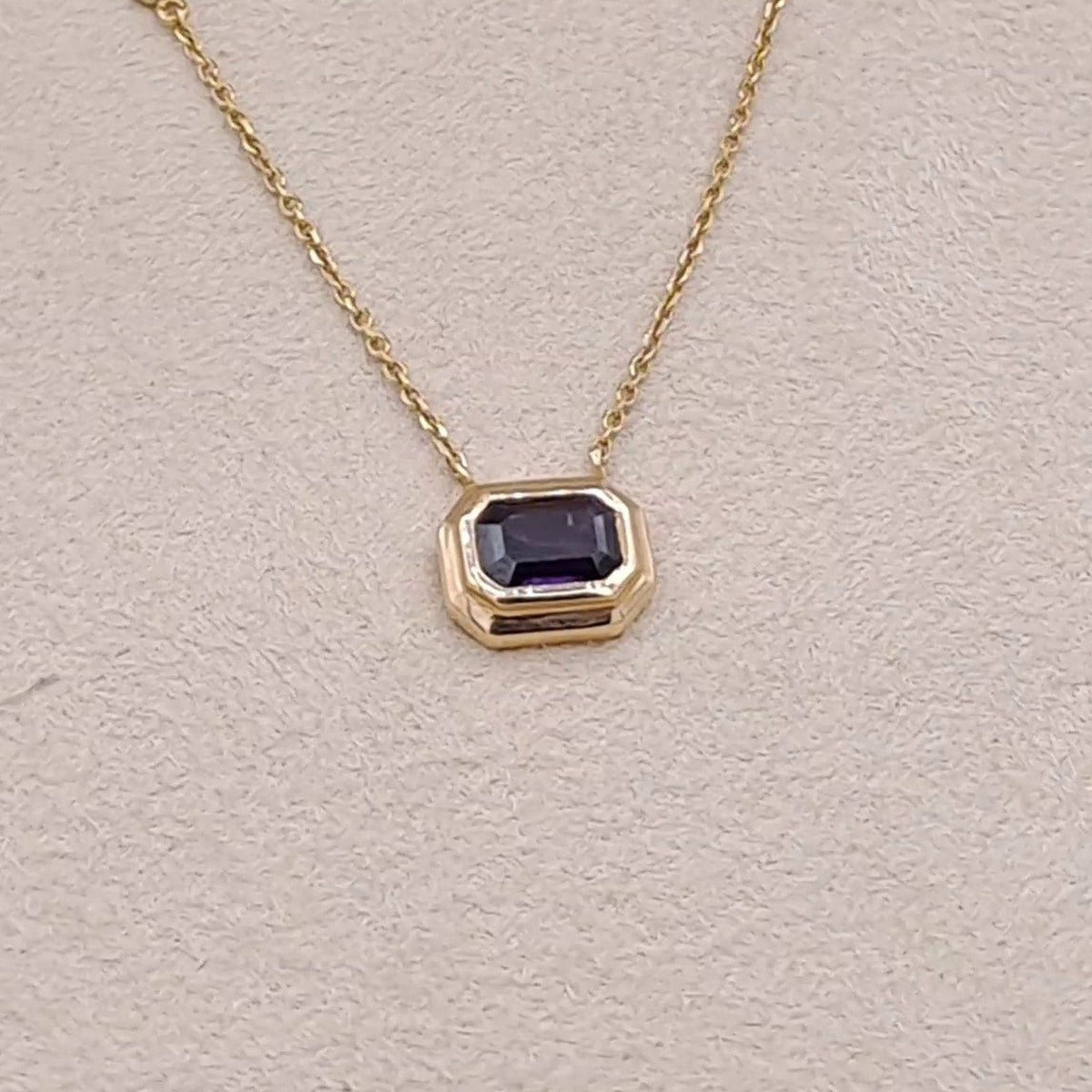 Collier Or Rose - Pendentif Pierre Violette Rectangulaire Sertie – or 18 carats | Tariki