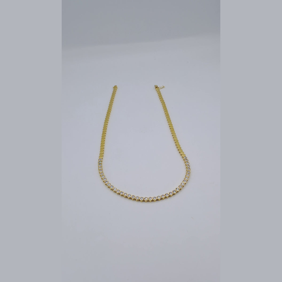 Collier Rivière Or Jaune - Serti de Pierres – or 18 carats | Tariki