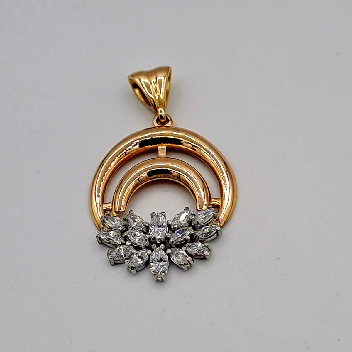 Pendentif Croissant Or Rose - Pavé de Pierres – or 18 carats | Tariki